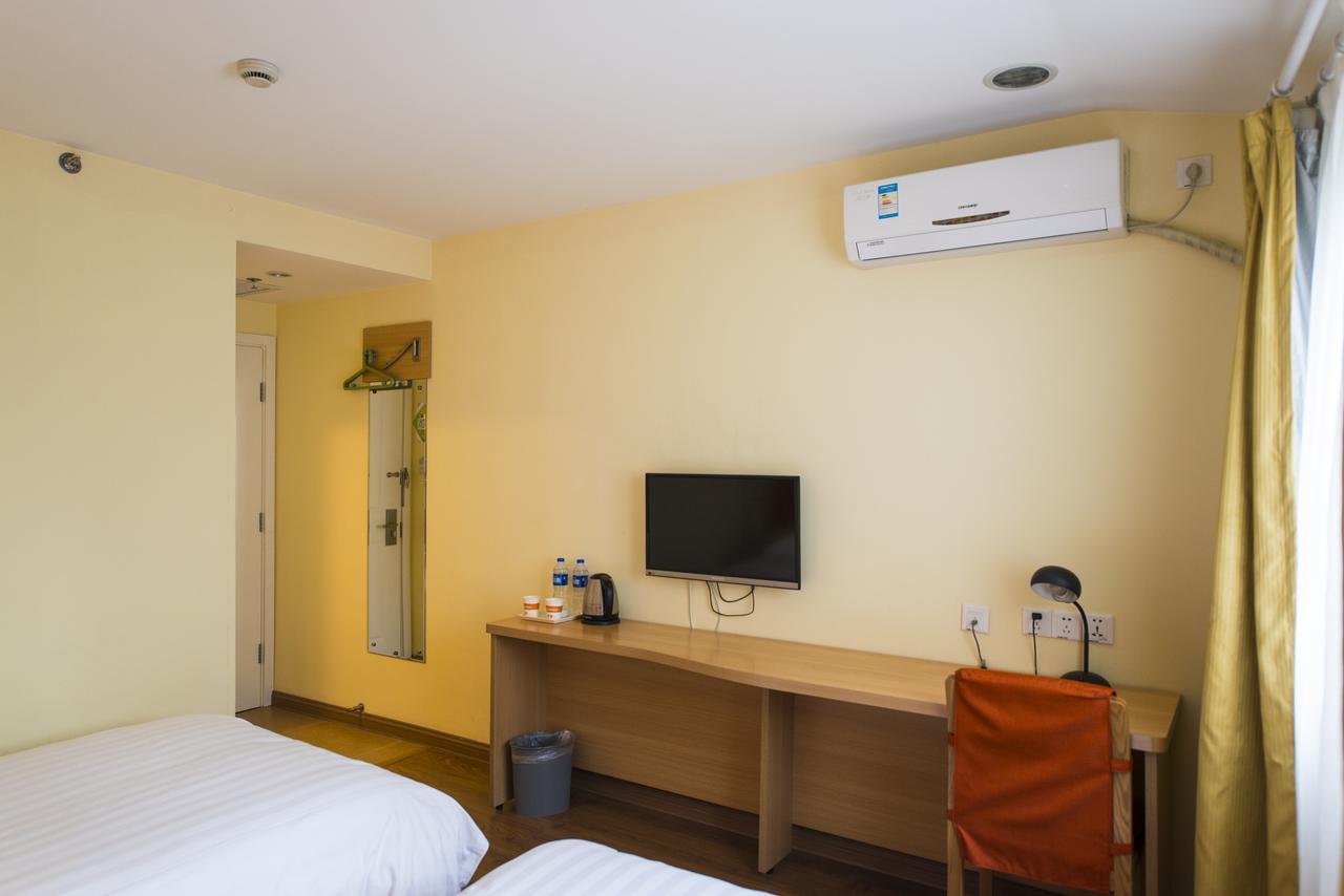 Home Inn Kunming Dongfeng Square Metro Station Zewnętrze zdjęcie