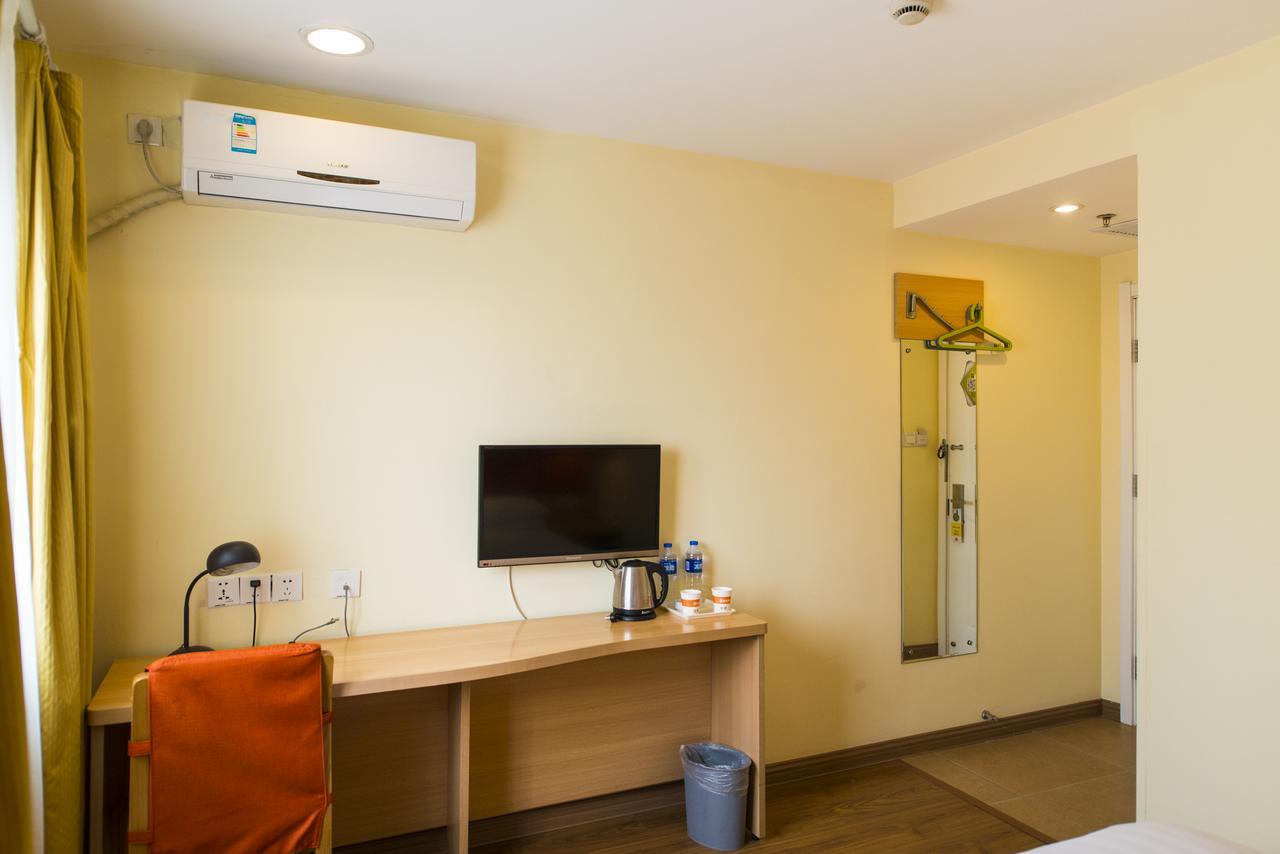 Home Inn Kunming Dongfeng Square Metro Station Zewnętrze zdjęcie