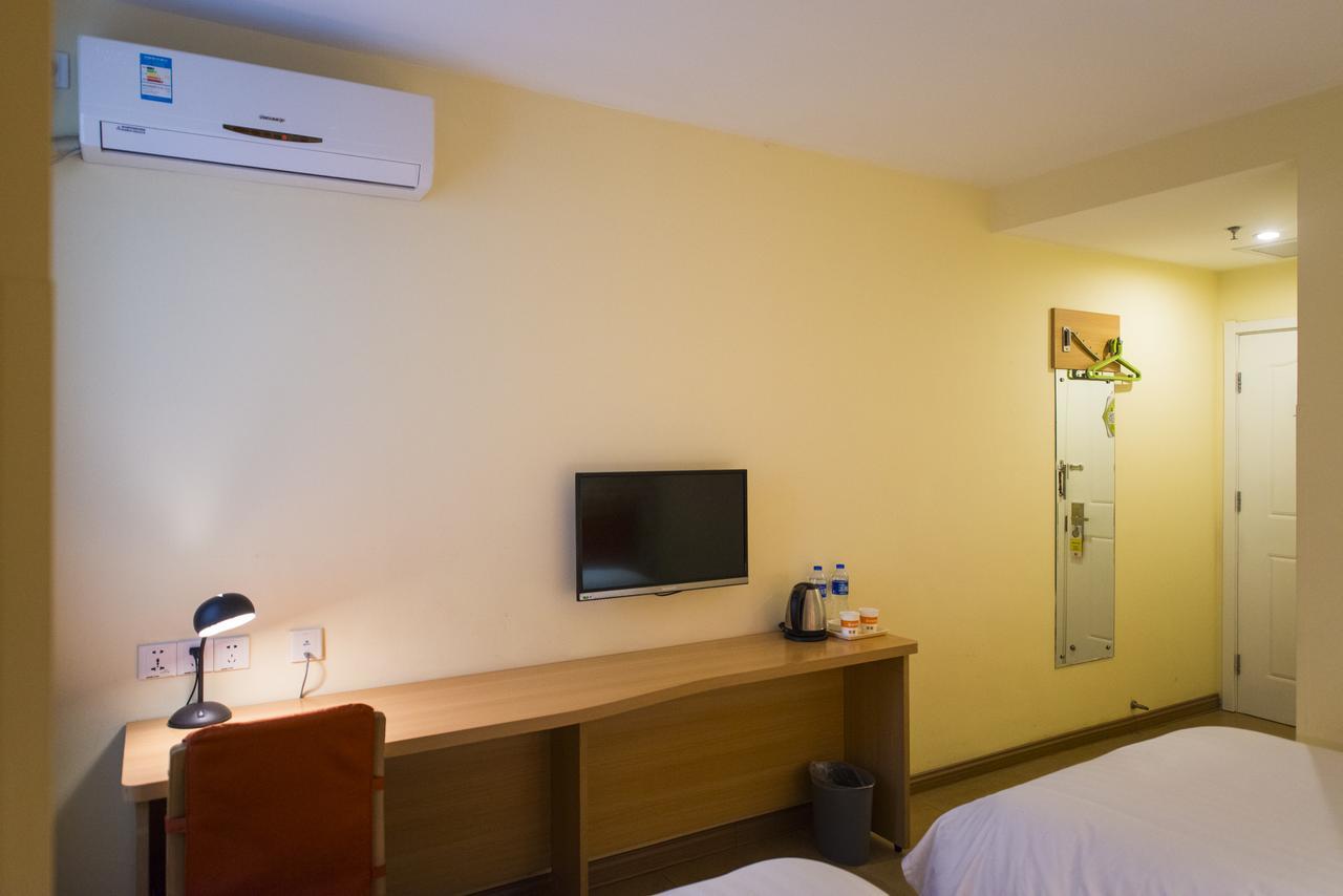 Home Inn Kunming Dongfeng Square Metro Station Zewnętrze zdjęcie