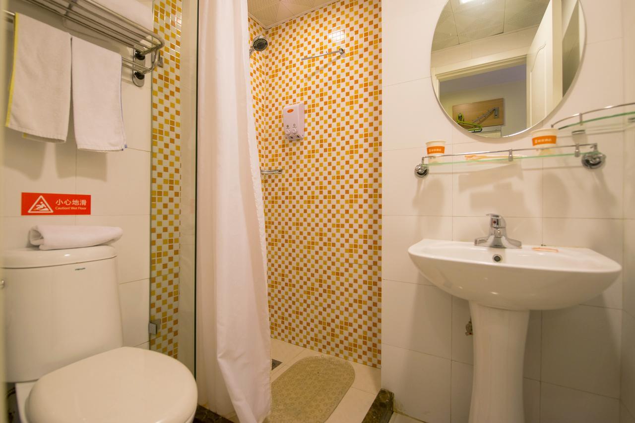 Home Inn Kunming Dongfeng Square Metro Station Zewnętrze zdjęcie